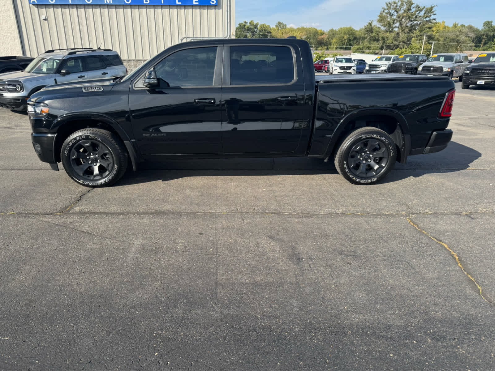 2025 Ram 1500 Big Horn photo 5