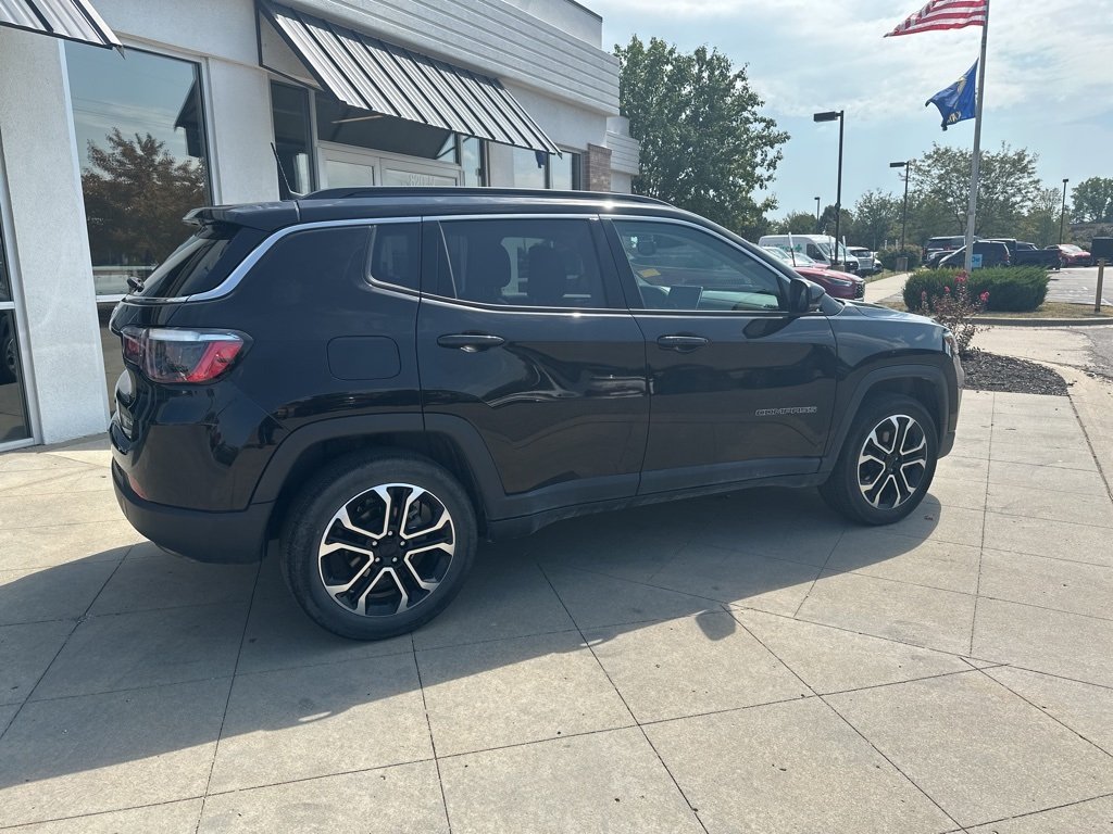 2022 Jeep Compass Limited photo 4