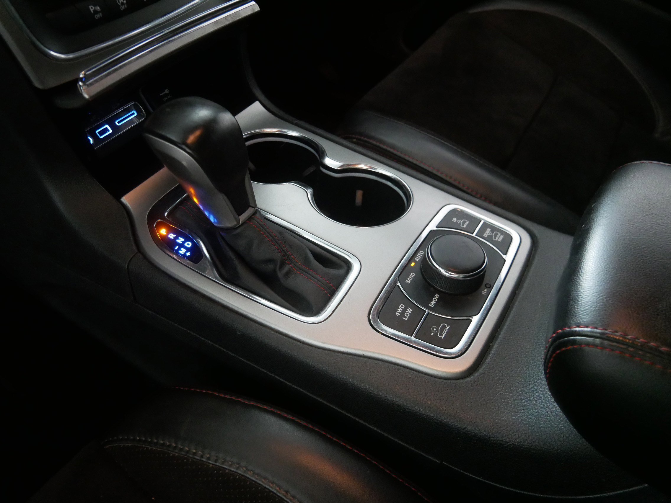 2017 Jeep Grand Cherokee Trailhawk photo 23