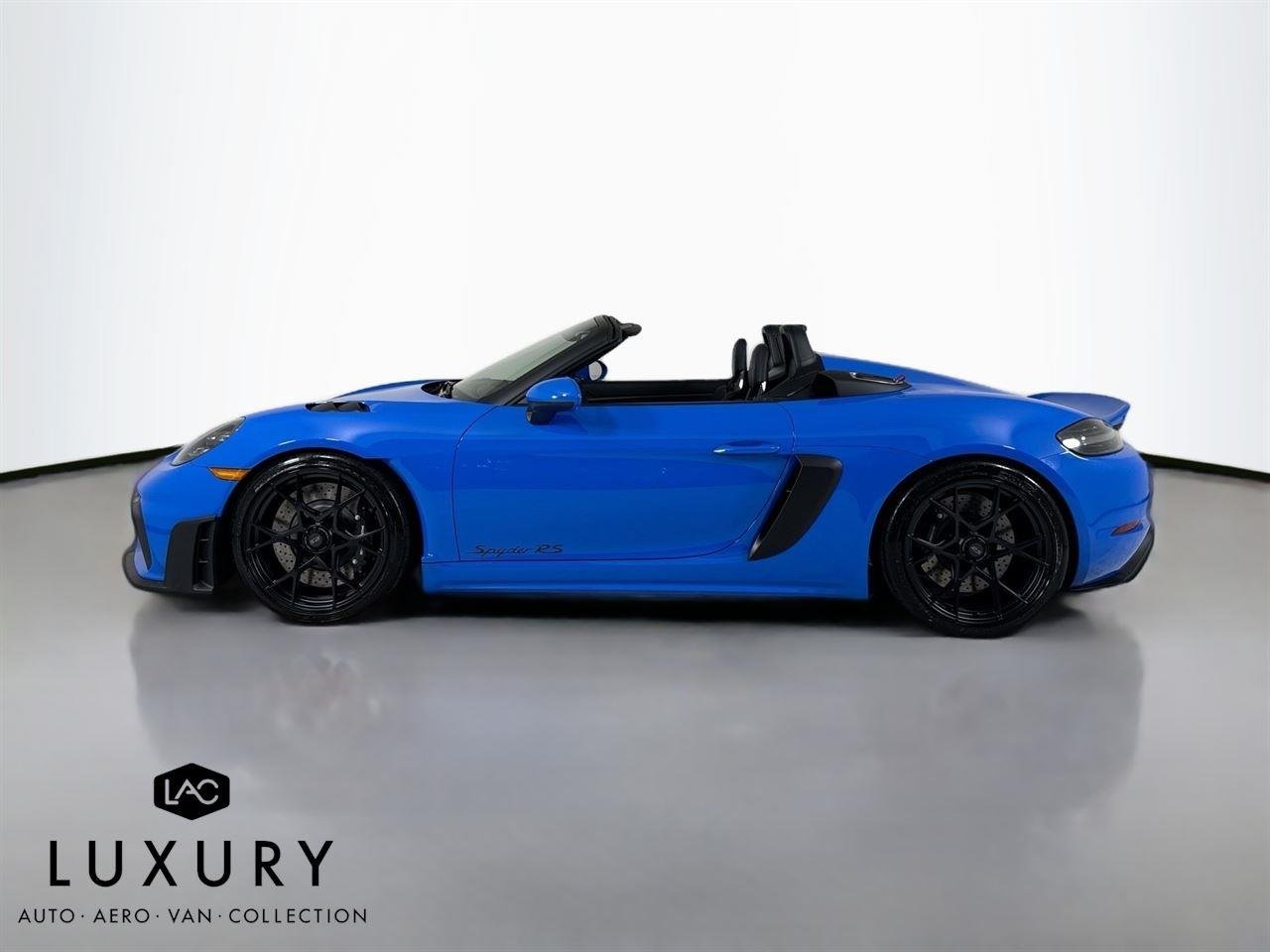 2024 Porsche Boxster Spyder photo 7