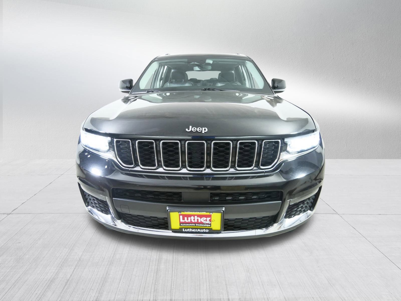 2021 Jeep Grand Cherokee Limited photo 2