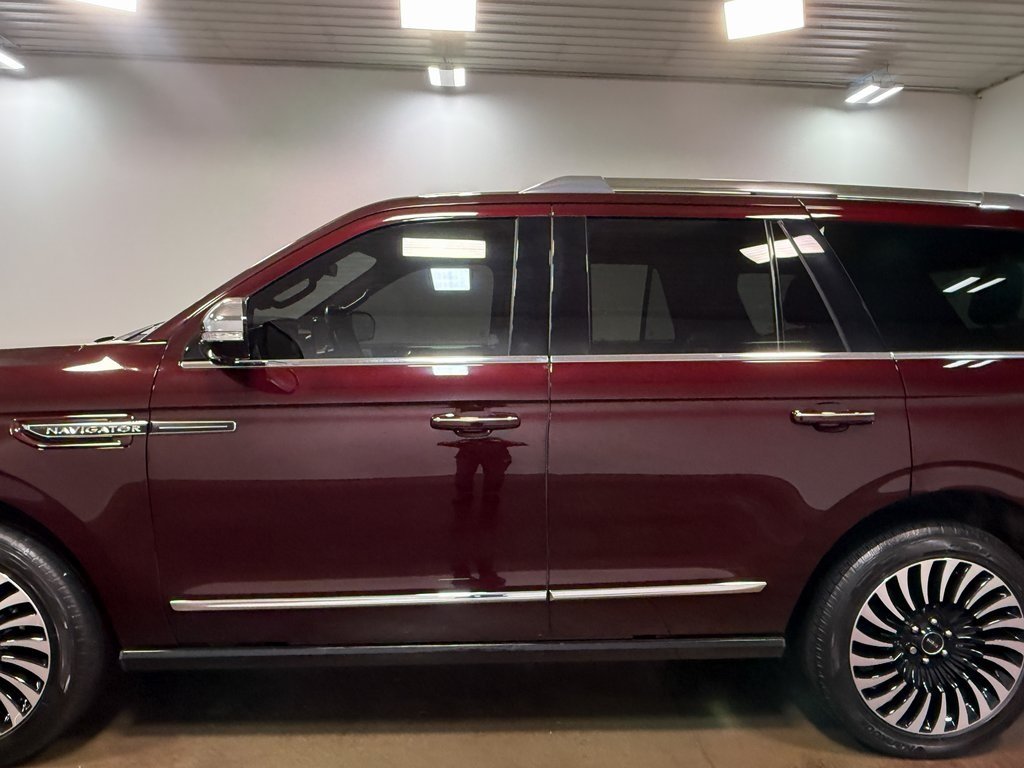 2021 Lincoln Navigator Black Label photo 34