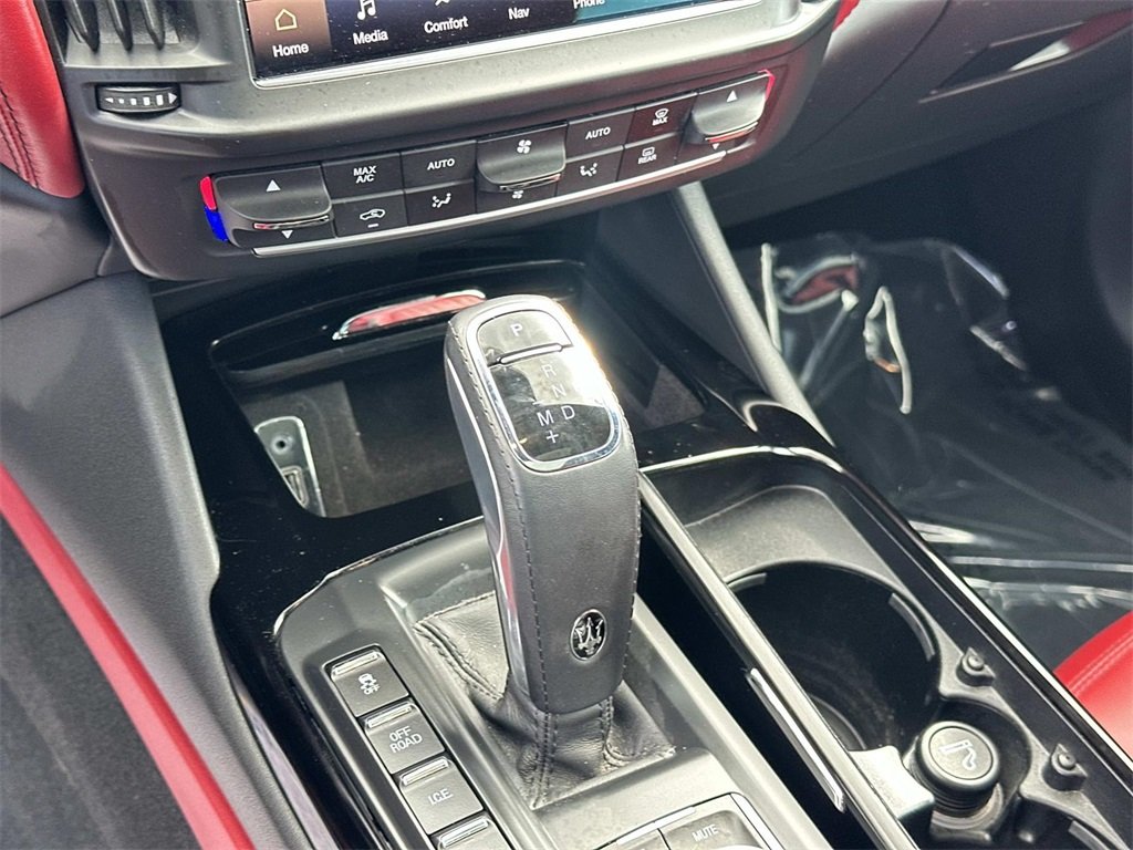2022 Maserati Levante Modena photo 23