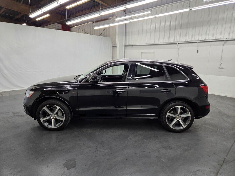2015 Audi Q5 S line Premium Plus photo 2