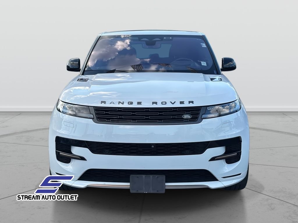 2023 Land Rover Range Rover Sport SE photo 2