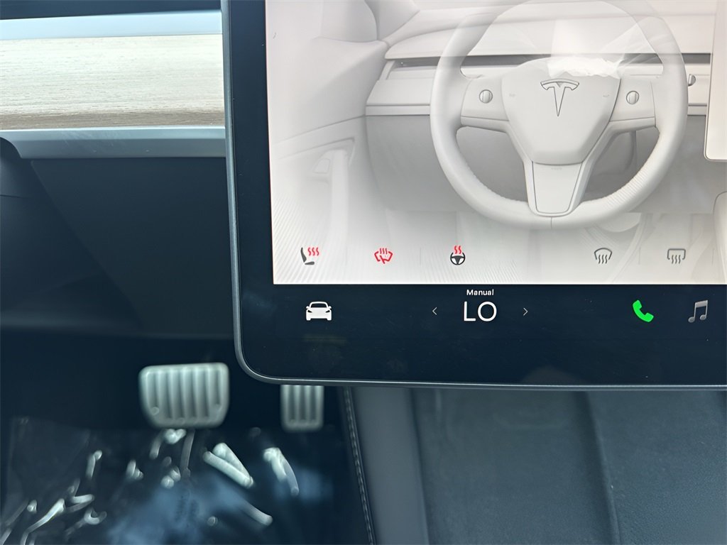 2023 Tesla Model 3 Performance photo 19