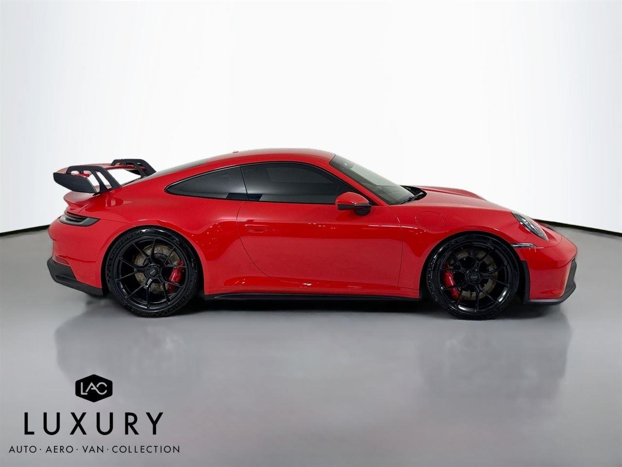 2022 Porsche 911 GT3 photo 3
