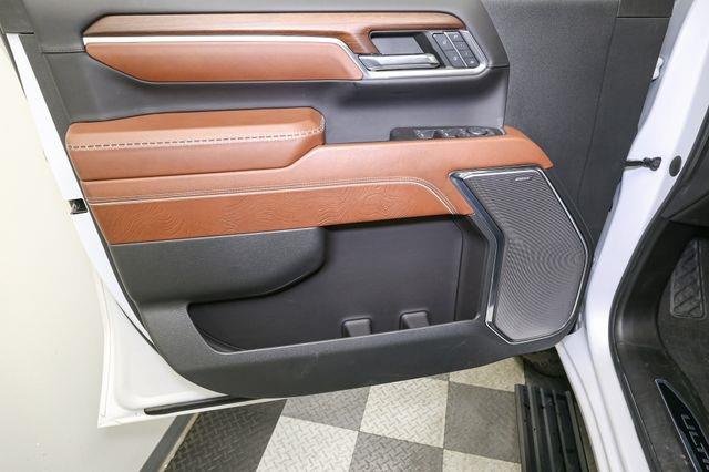 2024 Gmc Sierra 2500 HD Denali Ultimate photo 38