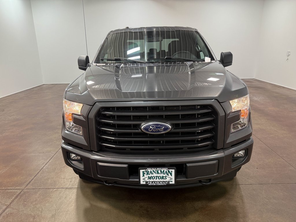 2017 Ford F-150 XLT photo 37