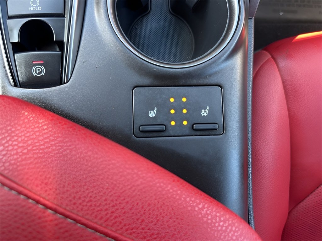 2022 Toyota Camry XSE photo 18