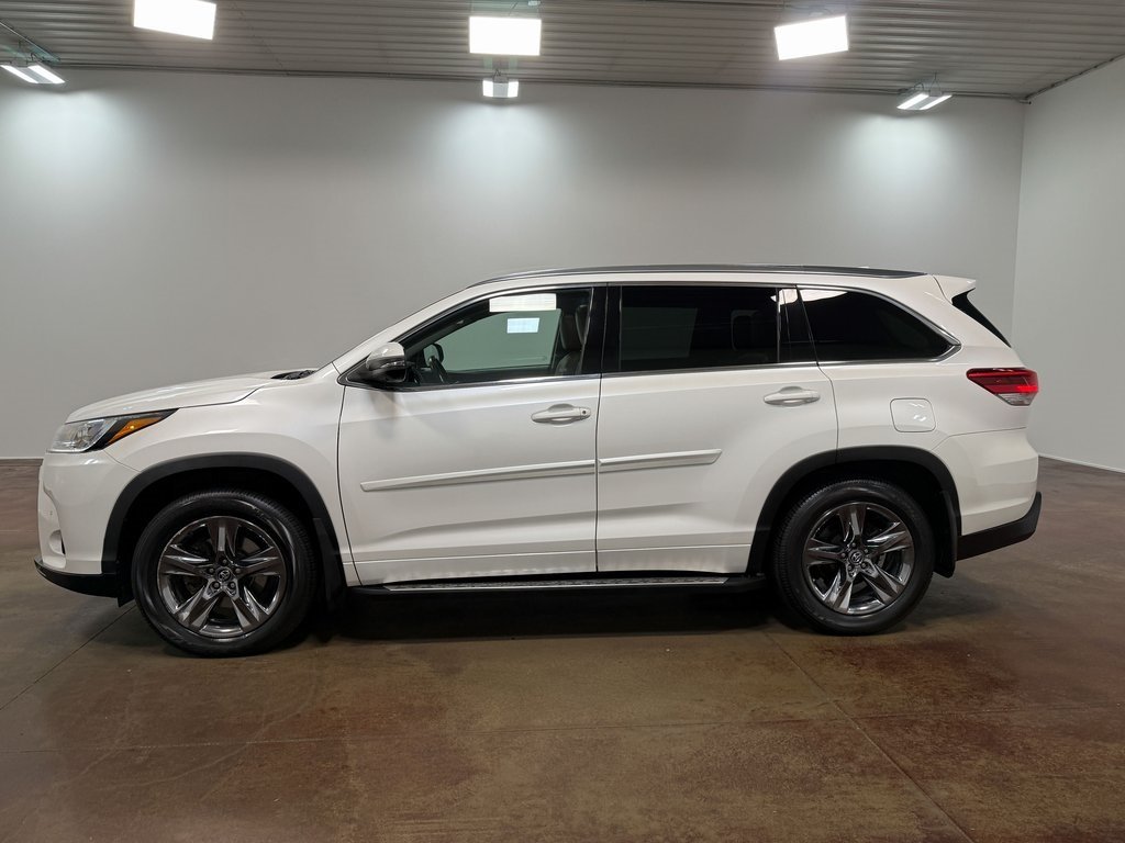 2019 Toyota Highlander Limited photo 2