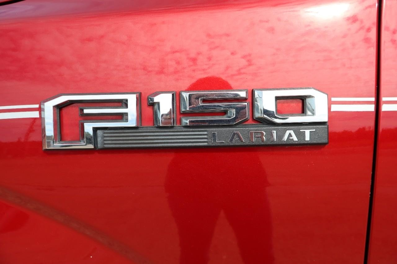 2016 Ford F-150 Lariat photo 10