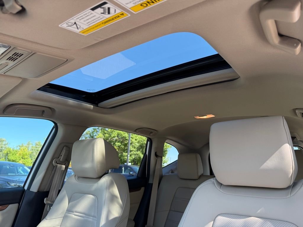 2020 Honda CR-V Touring photo 24