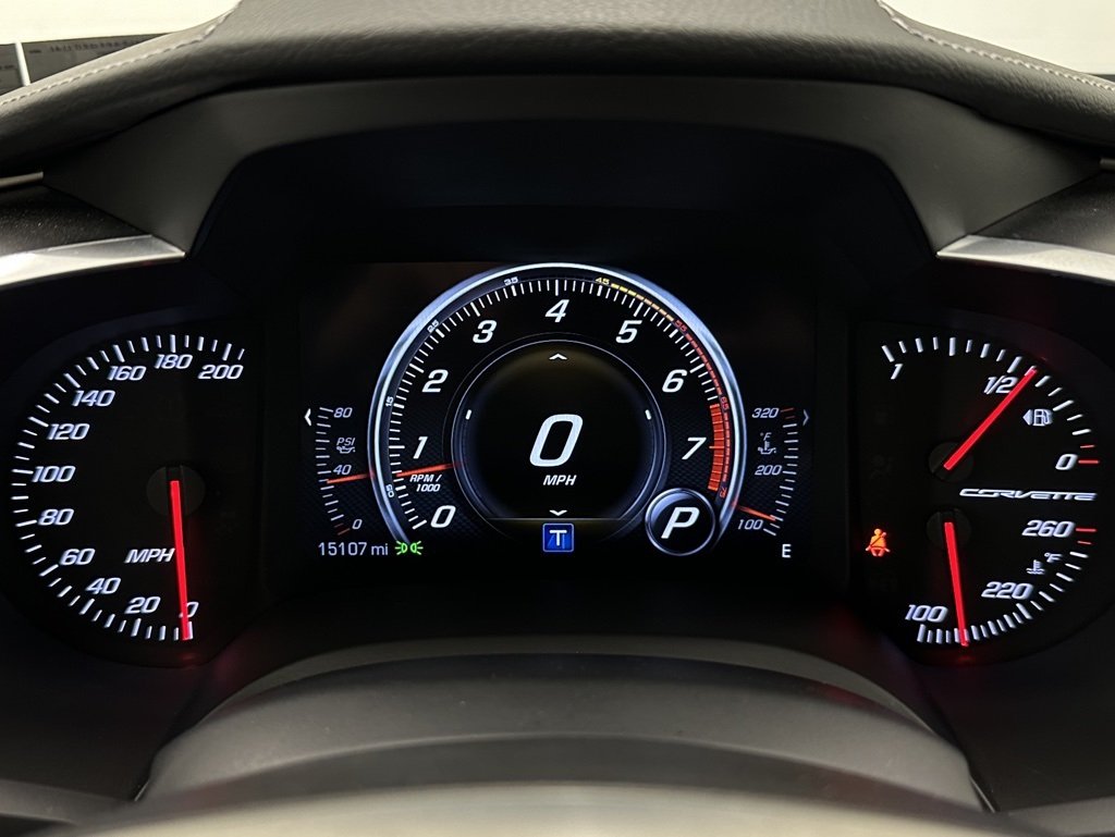 2016 Chevrolet Corvette 2LT photo 27