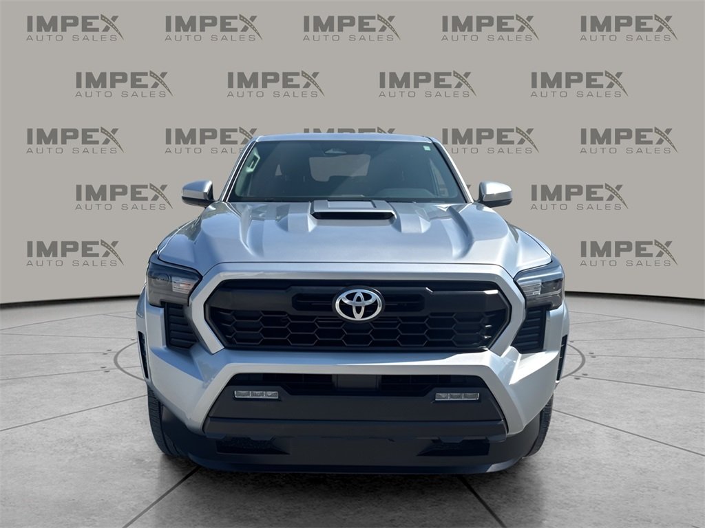 2025 Toyota Tacoma TRD Sport photo 8