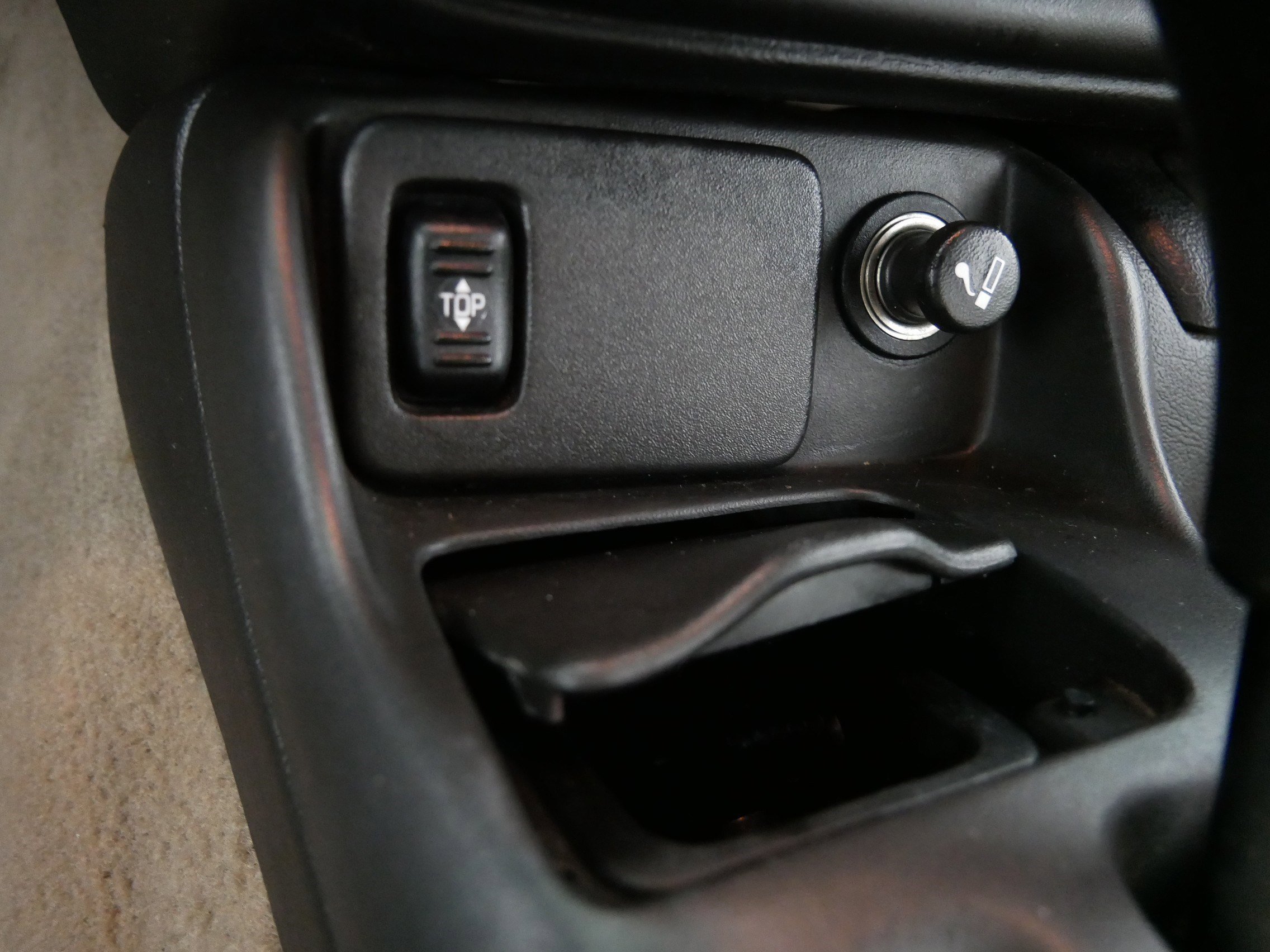 2002 Chevrolet Camaro Sport Coupe photo 28