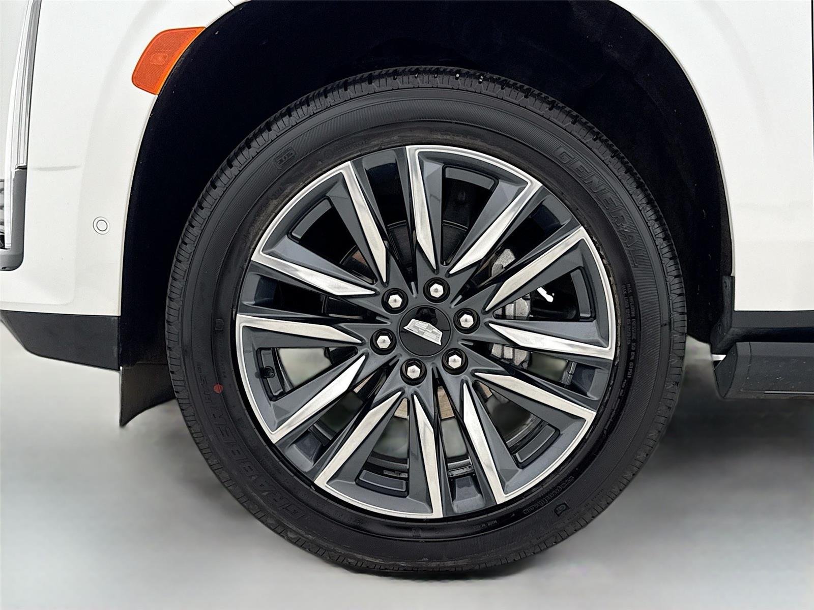 2021 Cadillac Escalade ESV Sport photo 36