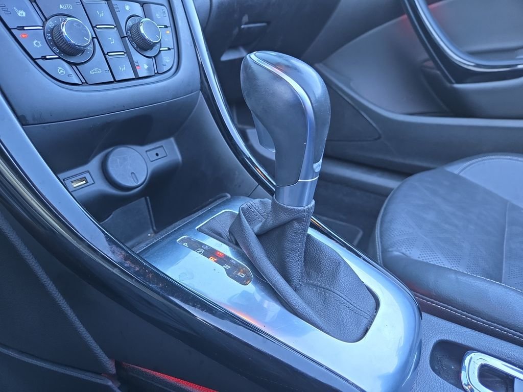 2018 Buick Cascada Premium photo 20