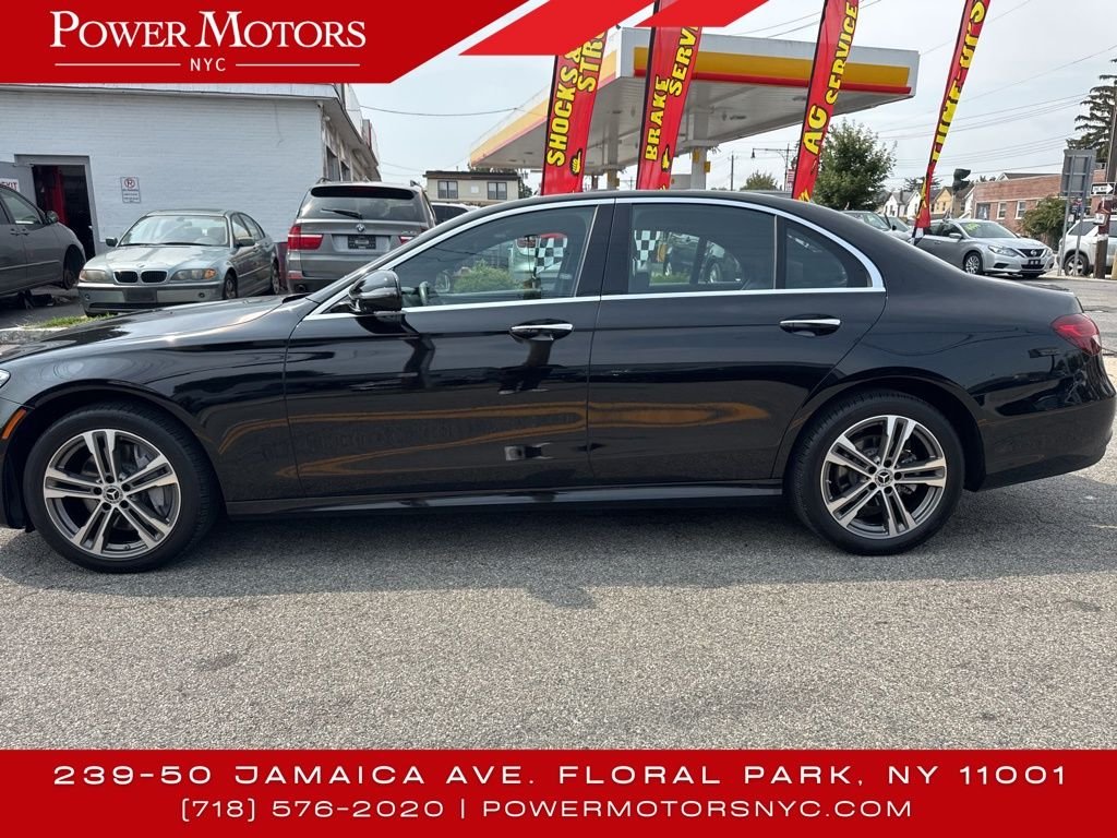 2021 Mercedes Benz E 350 4MATIC Sedan photo 2