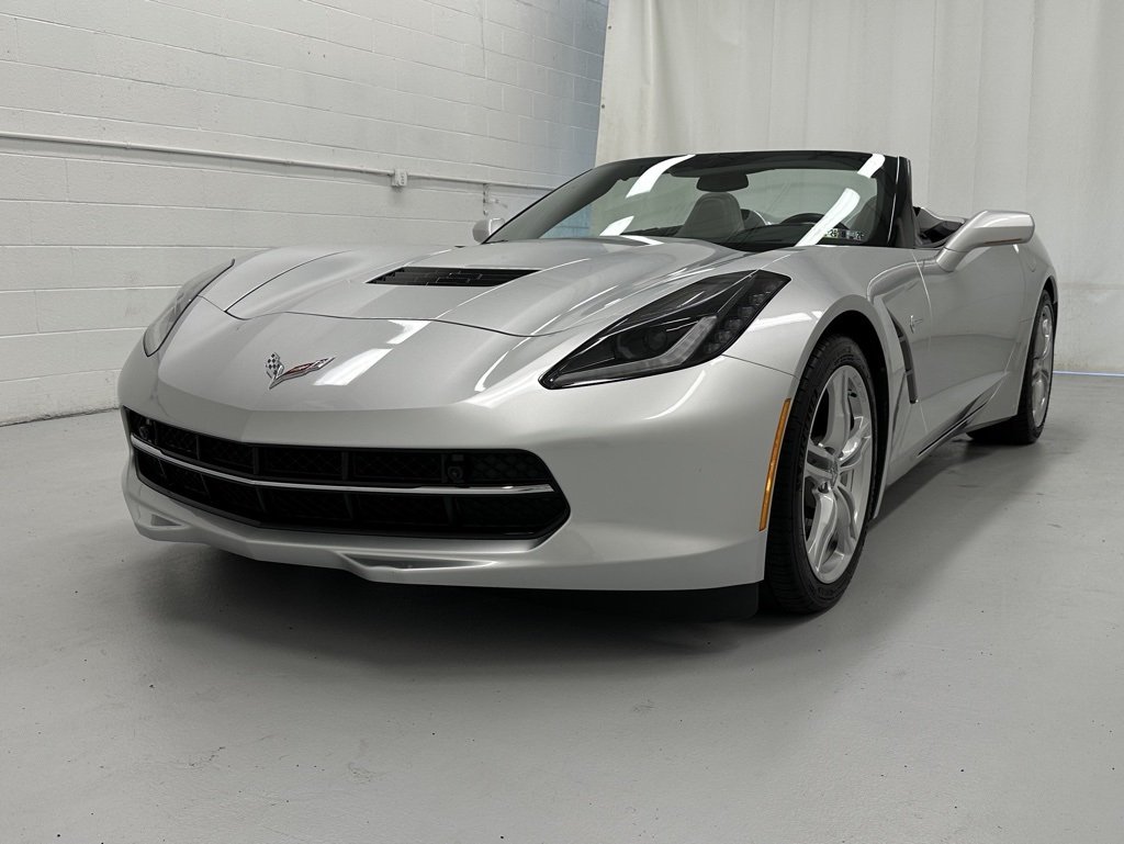 2016 Chevrolet Corvette 2LT photo 4