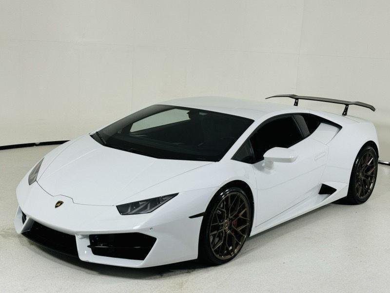 2019 Lamborghini Huracan photo 4