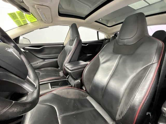 2014 Tesla Model S photo 6
