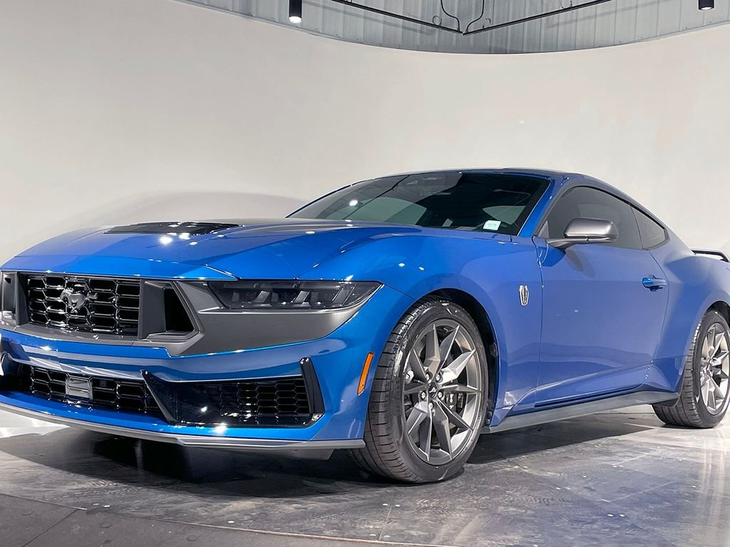 2024 Ford Mustang Dark Horse photo 22