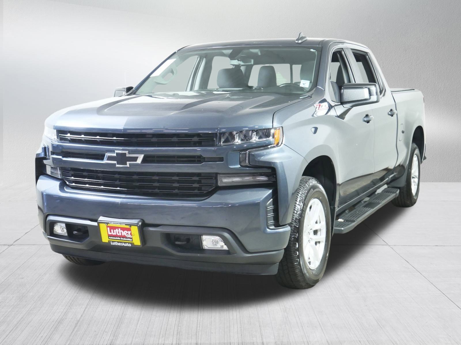 2019 Chevrolet Silverado 1500 RST photo 3
