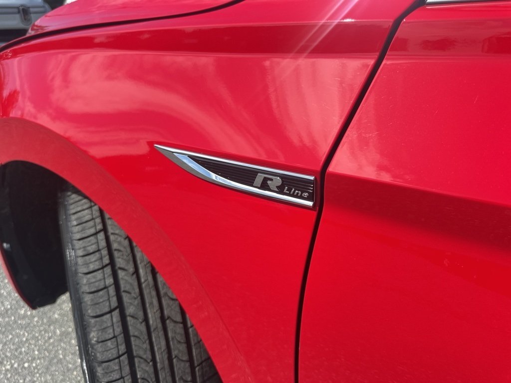 2020 Volkswagen Jetta R-Line photo 25