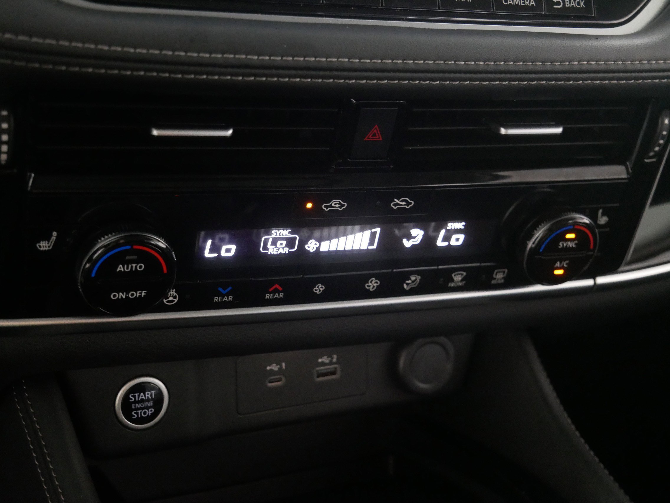 2022 Nissan Rogue SL photo 22