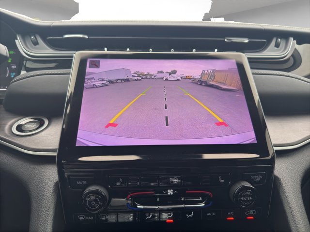 2022 Jeep Cherokee Limited 4xe photo 10