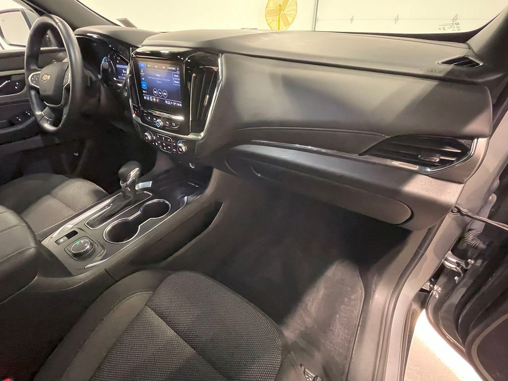 2023 Chevrolet Traverse photo 25