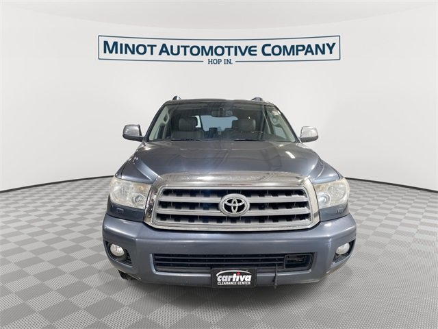 2010 Toyota Sequoia Platinum photo 3