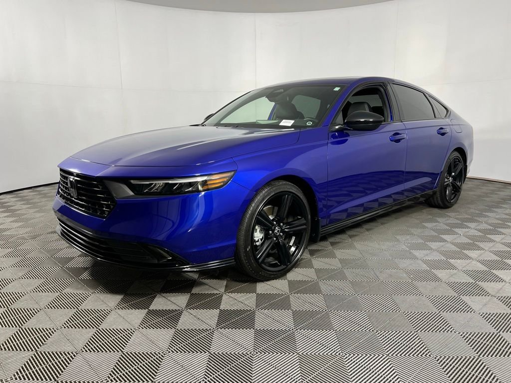 2024 Honda Accord Hybrid Sport-L photo 2