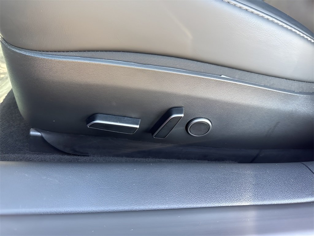 2023 Tesla Model 3 photo 10