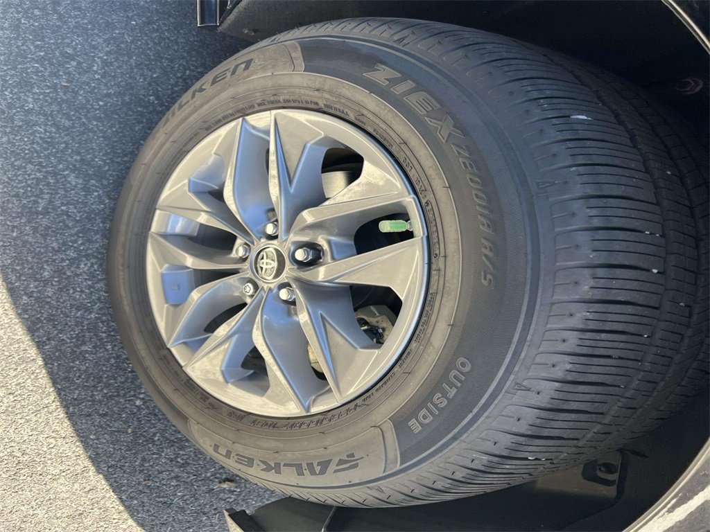 2022 Toyota Sienna LE photo 15