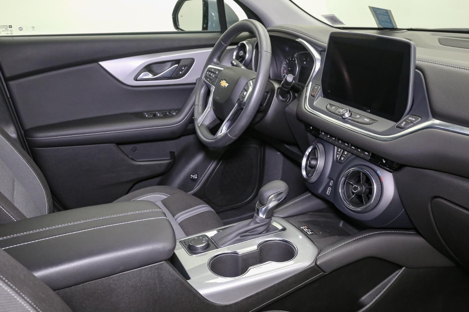 2023 Chevrolet Blazer 2LT photo 18