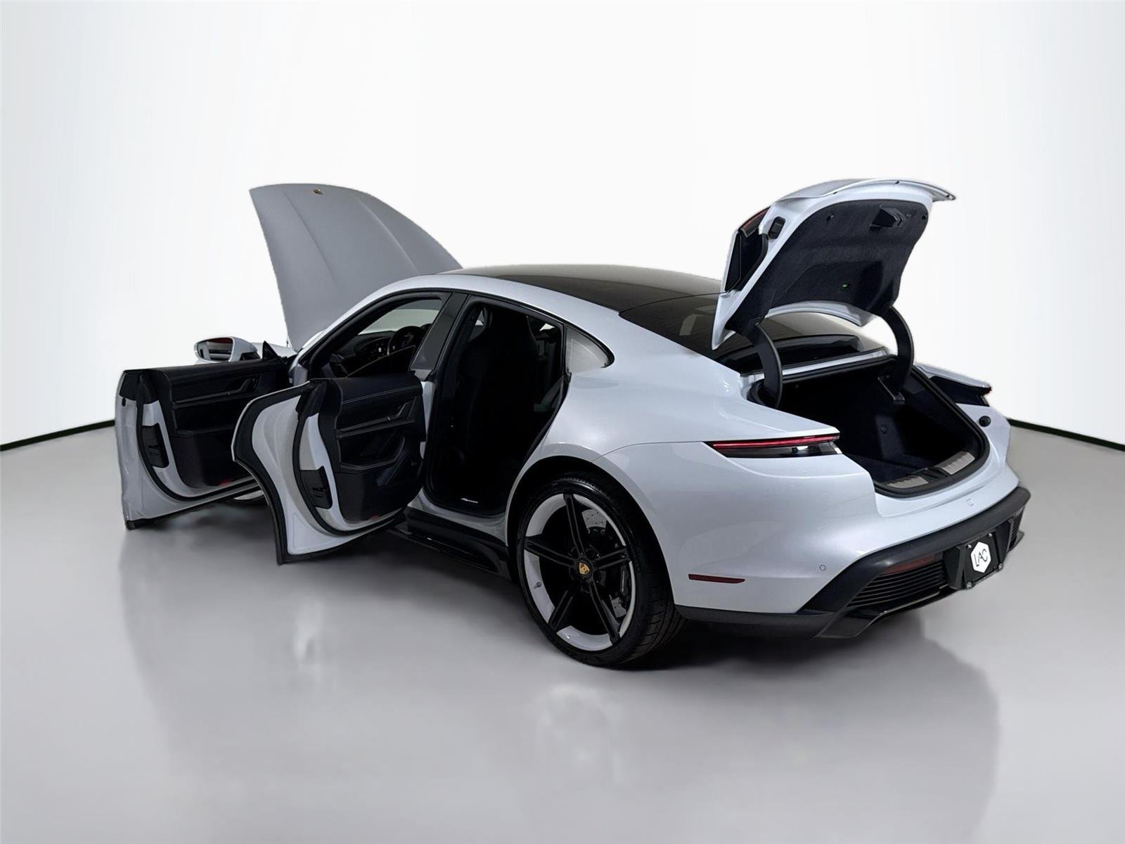 2021 Porsche Taycan Turbo S photo 42