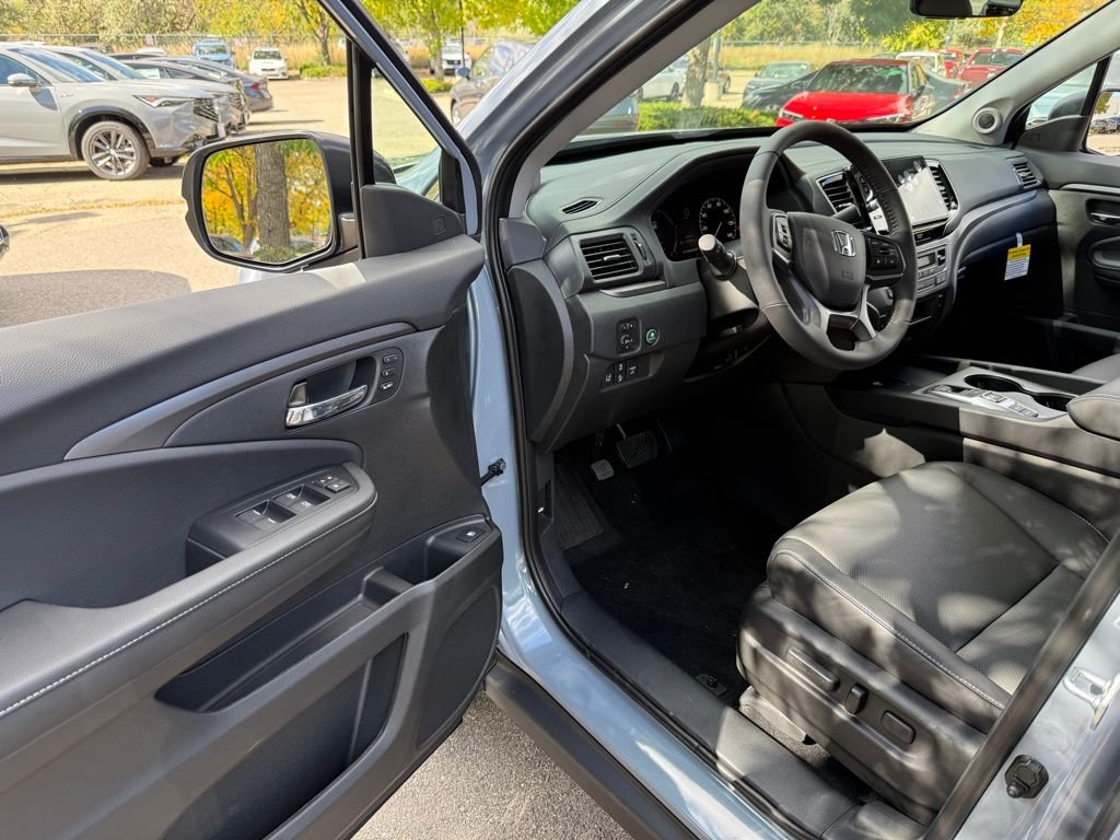 2026 Honda Ridgeline RTL photo 10