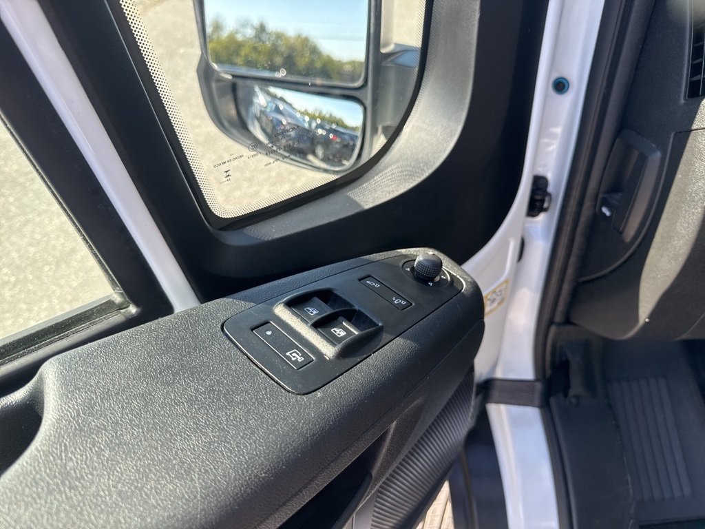 2025 Ram ProMaster 2500 photo 18