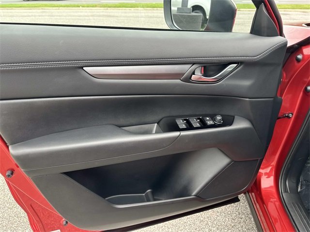 2024 Mazda CX-5 2.5 S Preferred photo 19