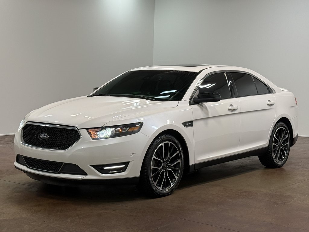 2019 Ford Taurus SHO photo 3
