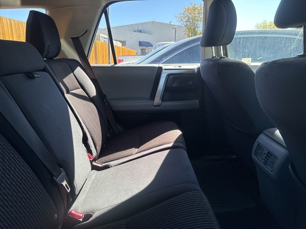 2012 Toyota 4Runner Limited photo 3