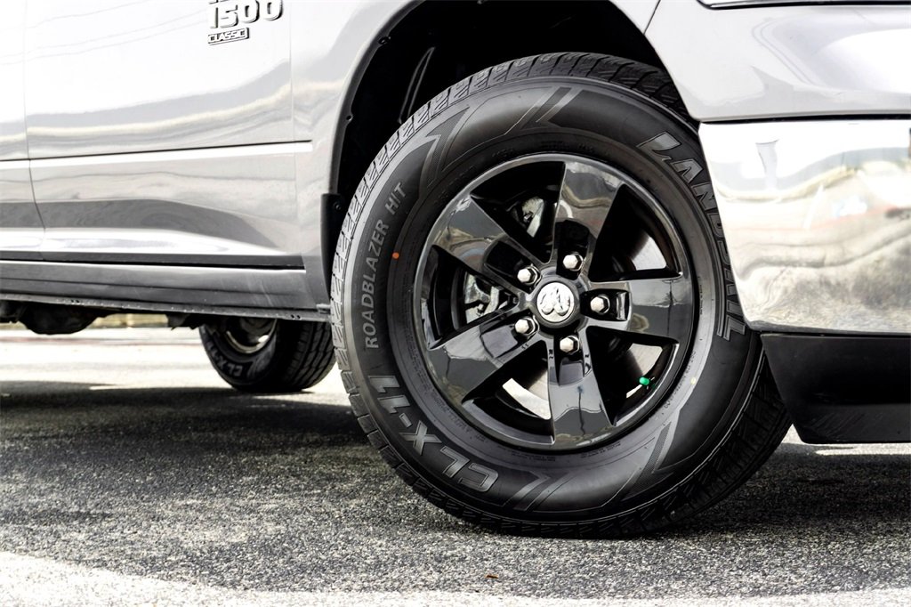 2024 Ram 1500 Classic SLT photo 2