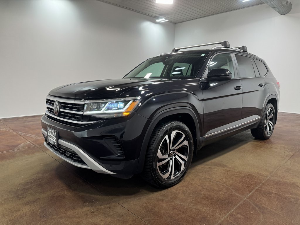 2023 Volkswagen Atlas SEL photo 35