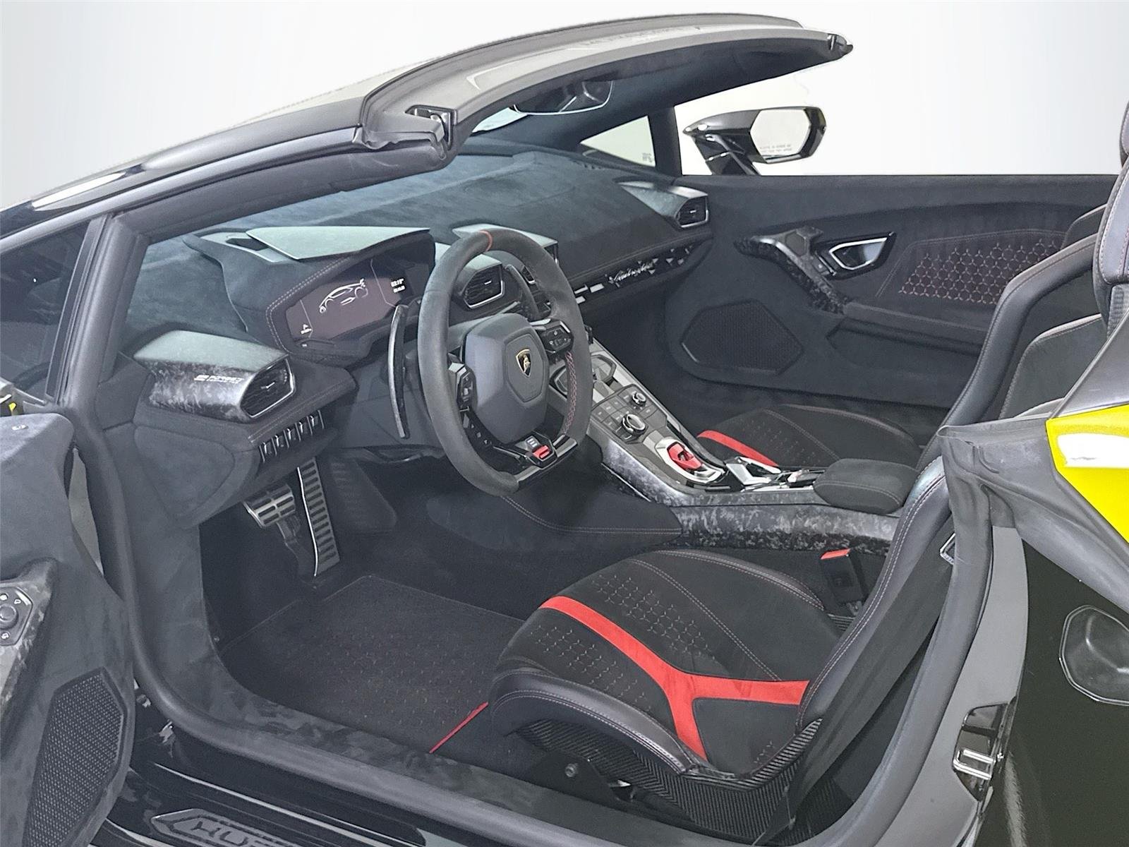 2019 Lamborghini Huracan Spyder Performante photo 11