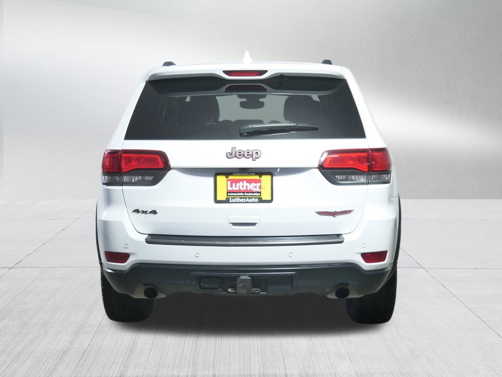 2017 Jeep Grand Cherokee Trailhawk photo 6