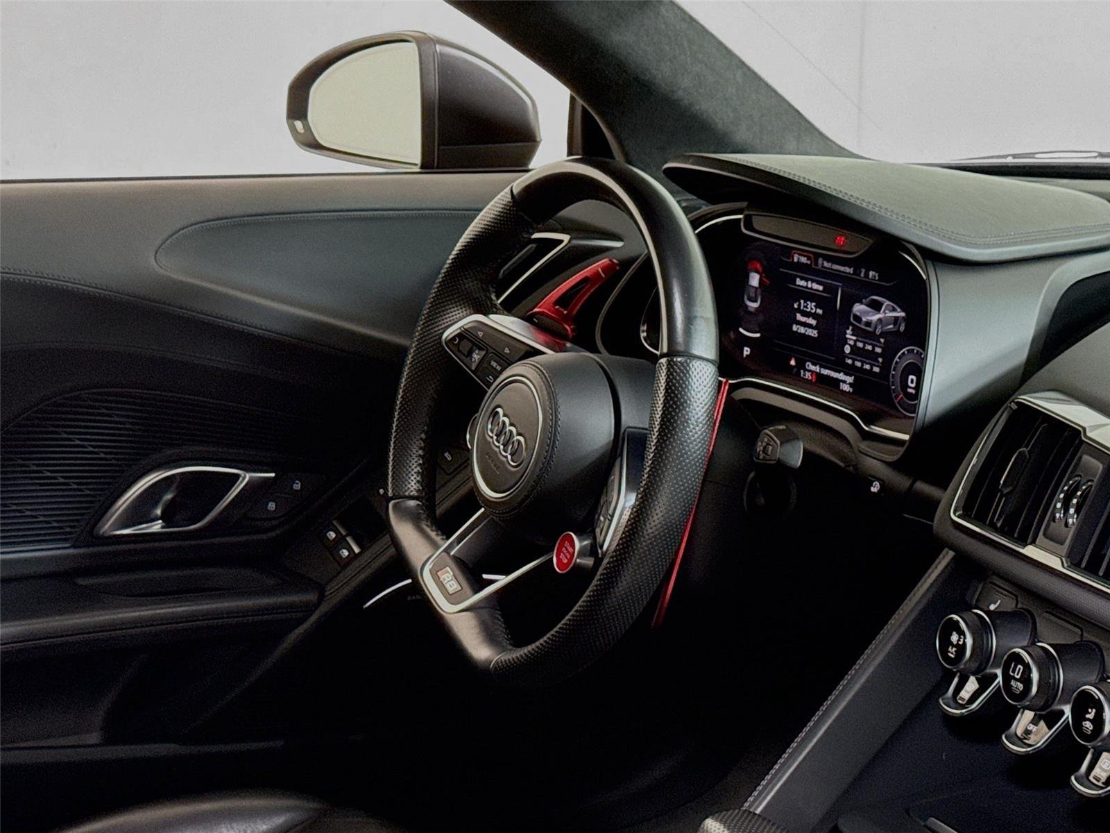 2017 Audi R8 V10 photo 26