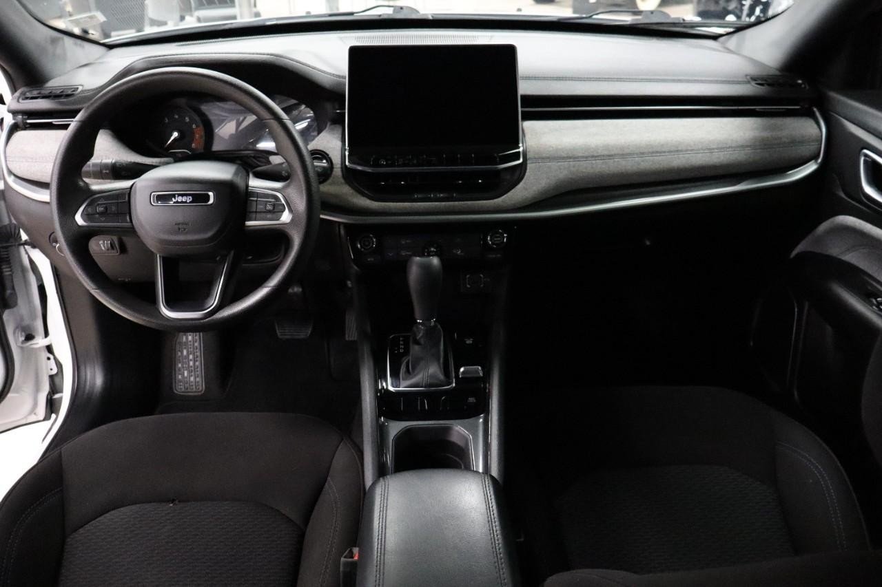 2023 Jeep Compass Sport photo 12