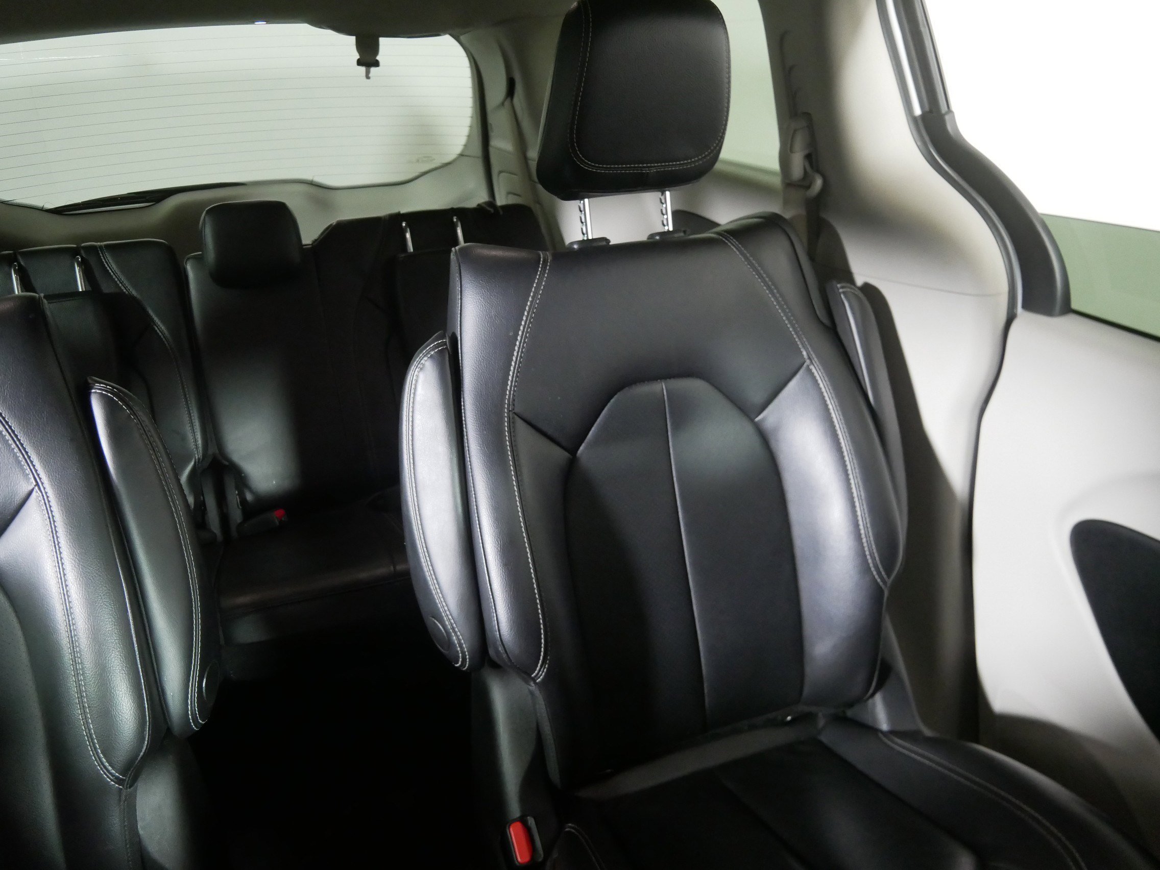 2022 Chrysler Pacifica Hybrid Touring L photo 14